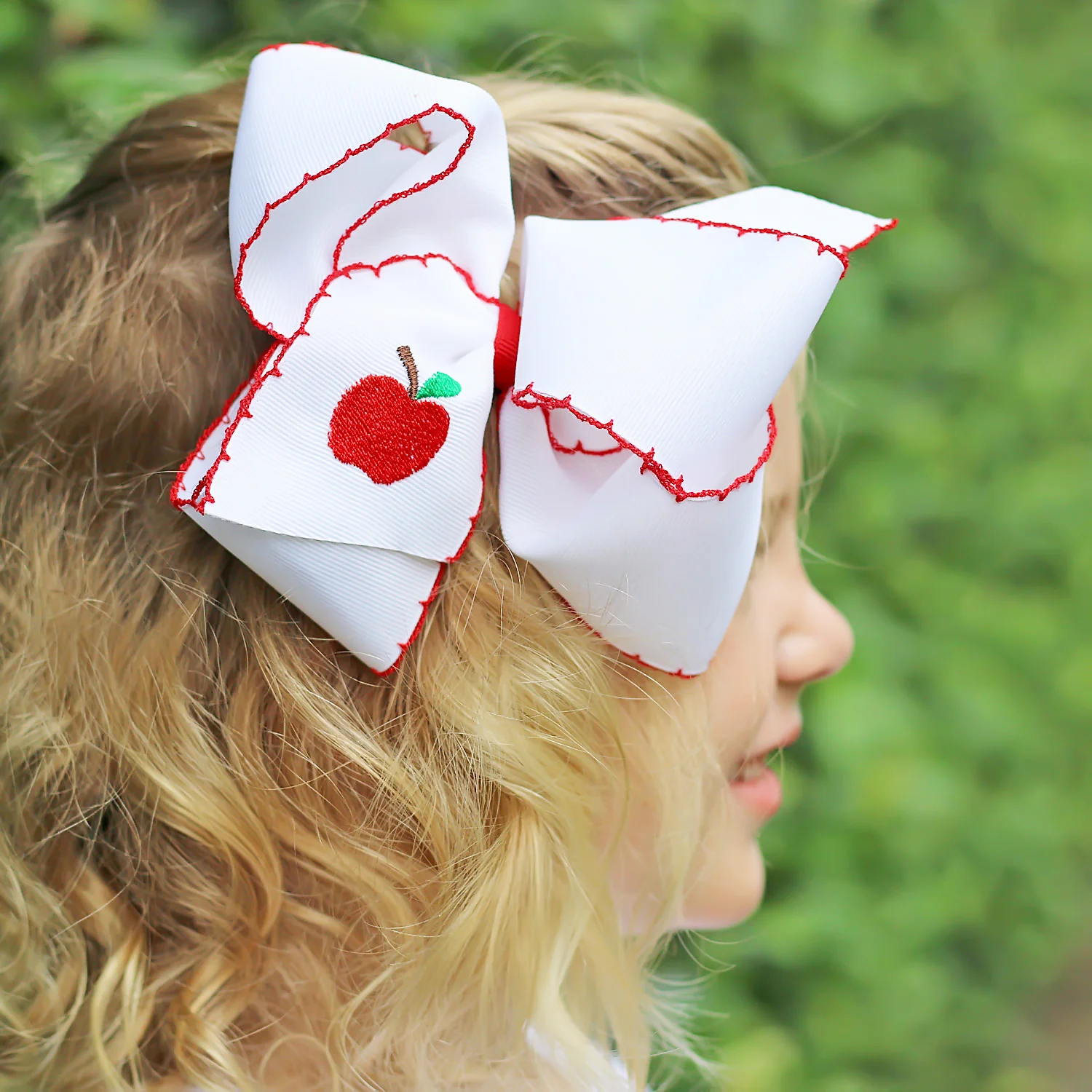 Apple Embroidered Moonstitch Bow