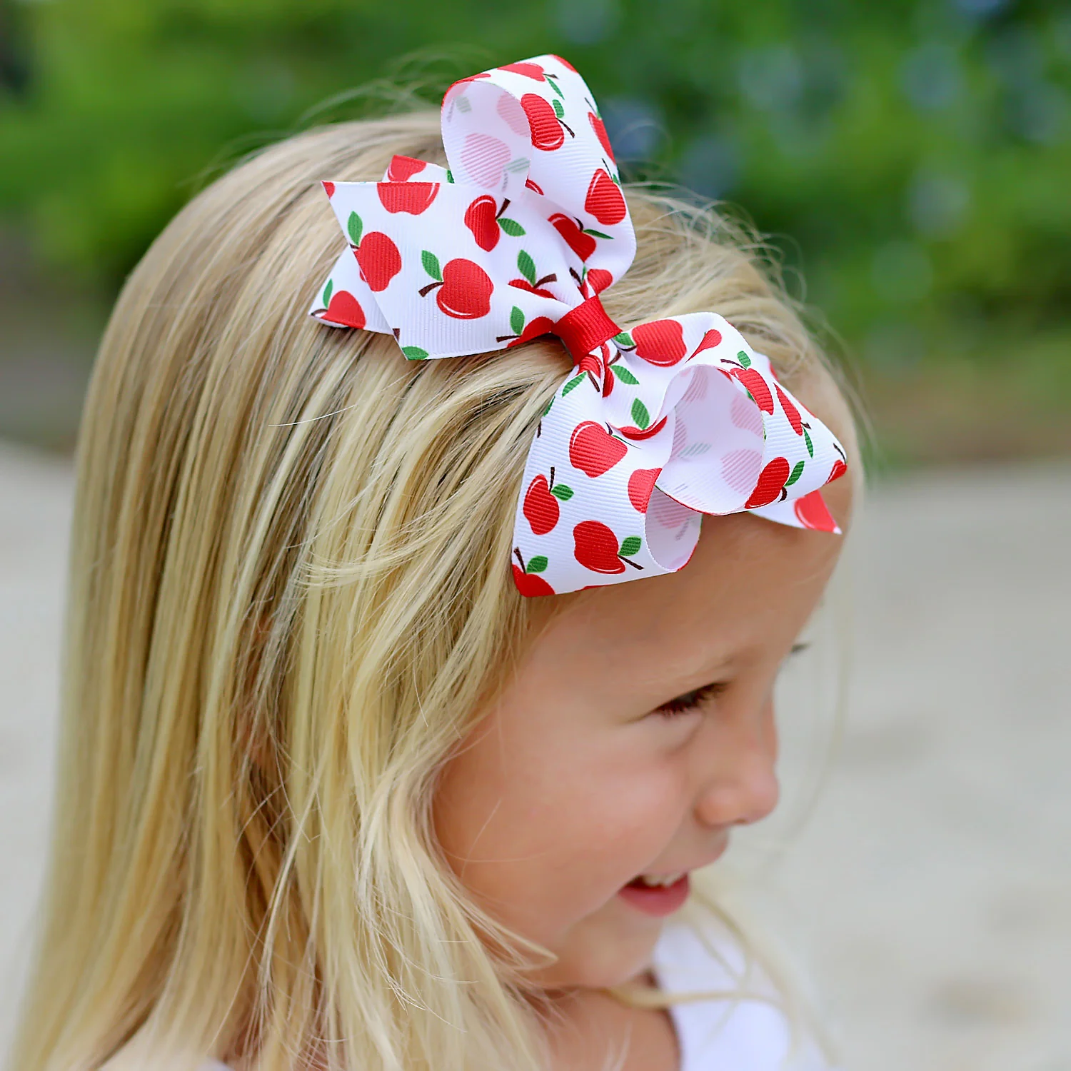 Apple Print Medium Grosgrain Bow