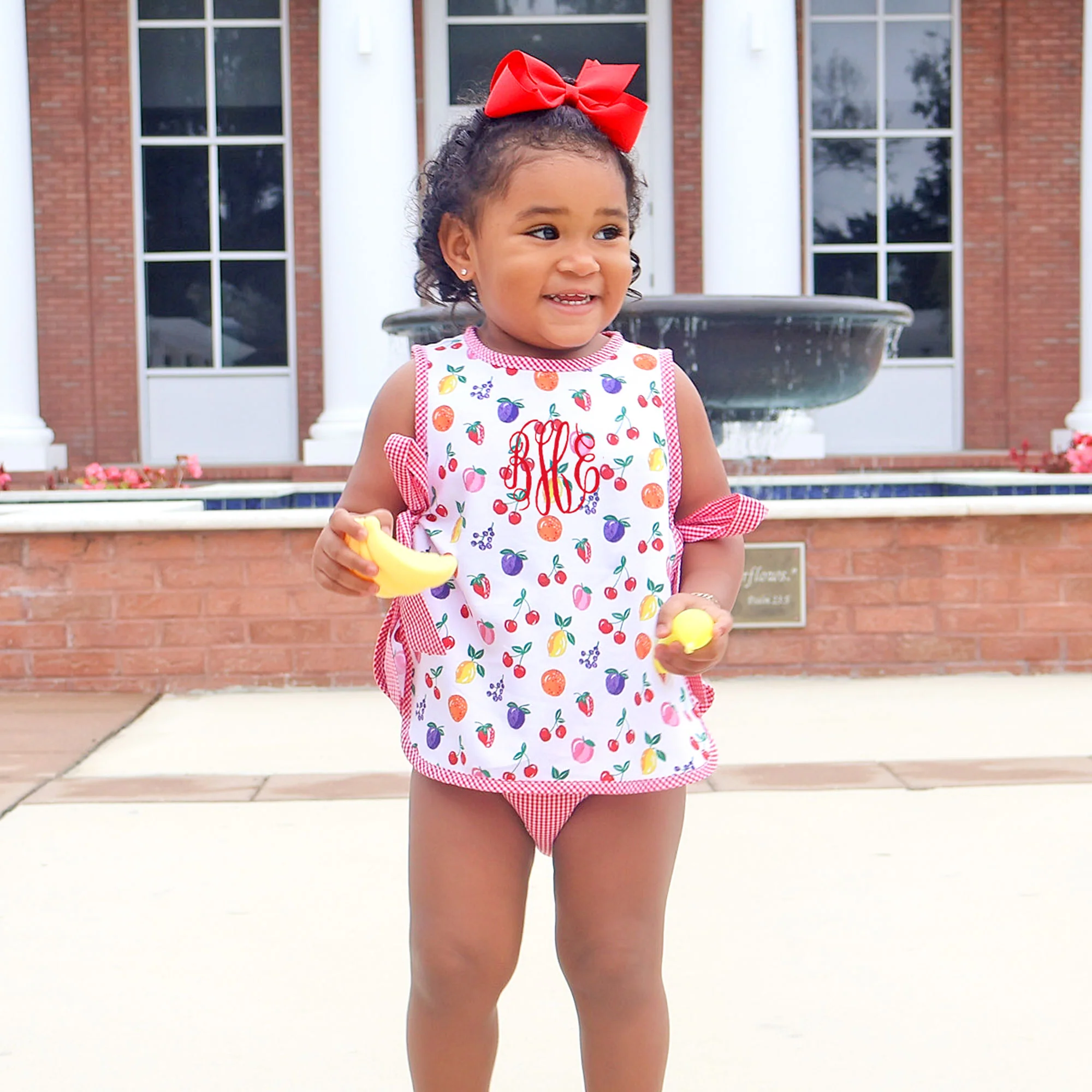 Fruity Print Popover Set