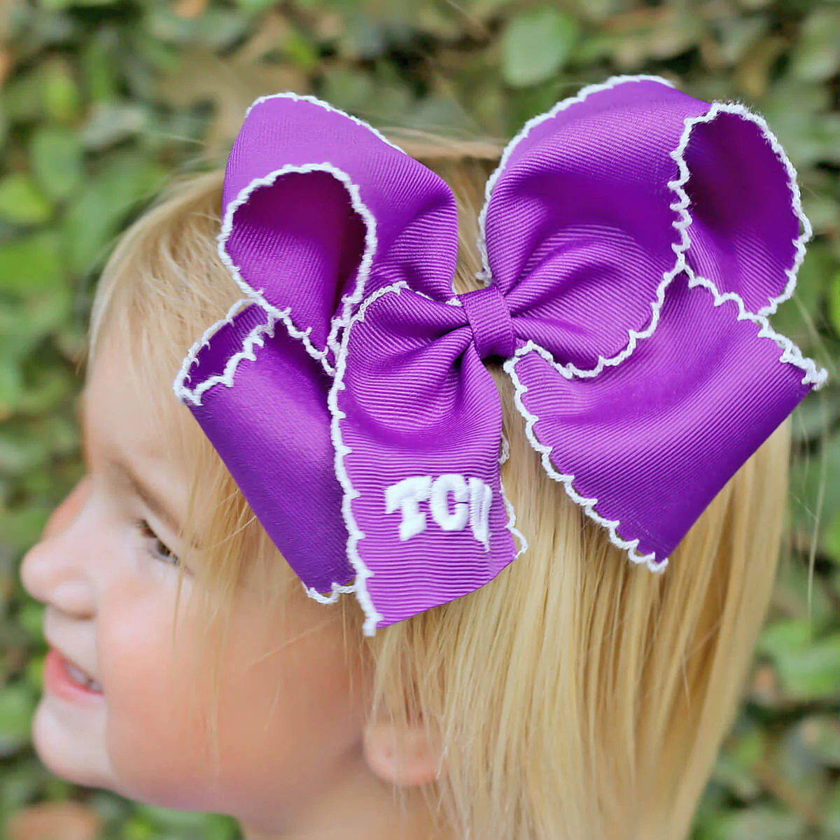 Moonstitch Collegiate Bow - Image 3