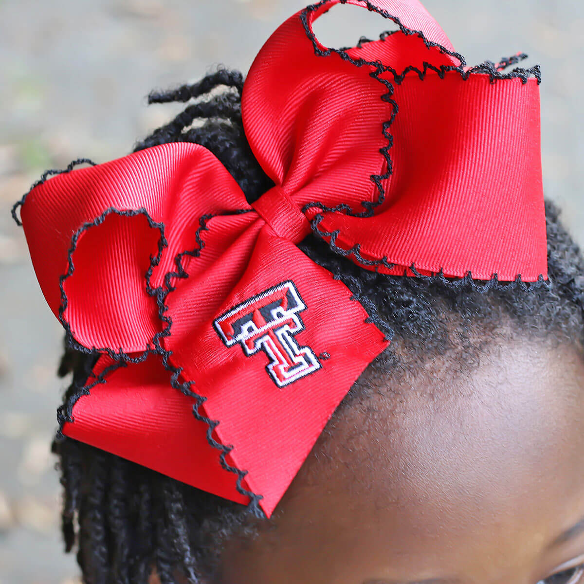 Moonstitch Collegiate Bow - Image 4
