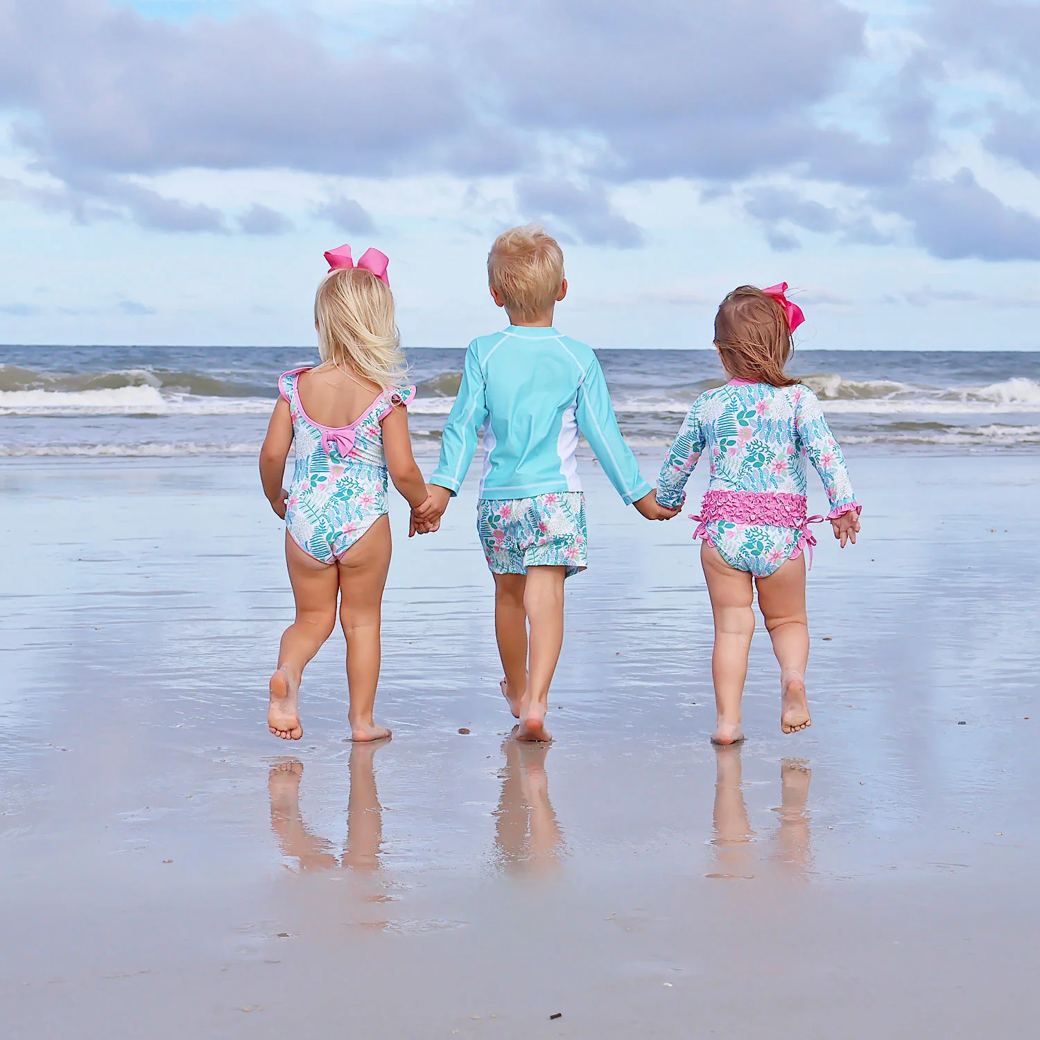 Tropical Island Turquoise Rash Guard - Image 6